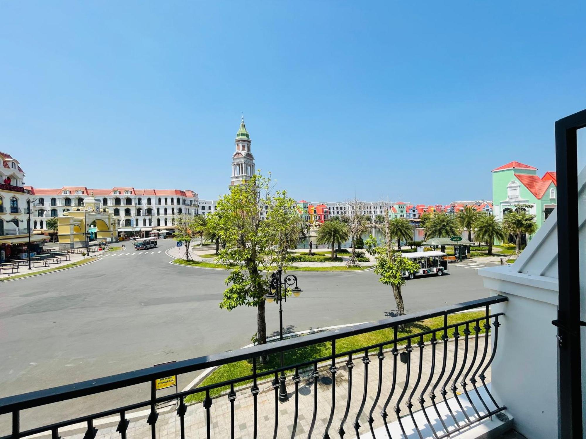 Thai Long Hotel Grand World Phu Quoc Exterior foto